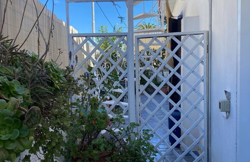 Barano d'Ischia Apartment | Apartment 'Casa Vacanza Maronti' with Private Terrace, Balcony and Wi-Fi