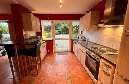 Trondel Apartment | Apartment 'Cattle Barn - Leben Auf Dem Hof' with Sea View, Private Terrace and Wi-Fi