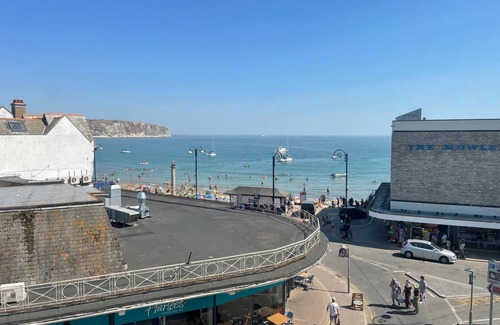 Swanage Apartment | Apartment - Centre of Swanage Stunning Sea Views