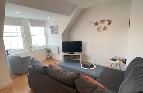 Swanage Apartment | Apartment - Centre of Swanage Stunning Sea Views