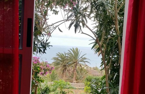 Alojera Apartment | Apartment Clary in Gomera with Unique Views, Close to Beach