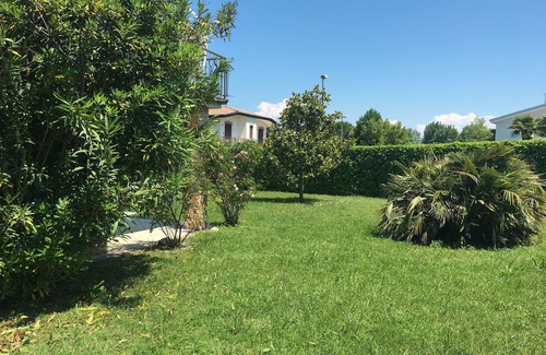 San Benedetto di Lugana Apartment | Apartment close to the beach and city center