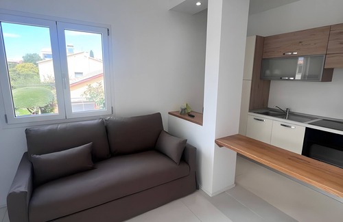 Golfo Aranci Apartment | Apartment "Cormorani - 13" Near the Beach with A/C & Terrace