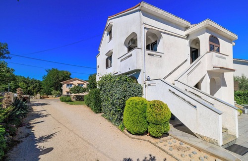 Sveti Anton Apartment | Apartment Dragica (105111-A3) - Malinska - island Krk