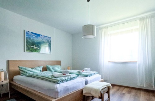 Stein Apartment | Apartment 'Grüntenglück' with Mountain View, Balcony and Wi-Fi