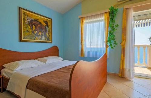 Cesarica Apartment | Apartment Delfin-6 by Interhome