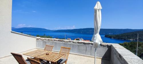 Valun Apartment | Apartment Desanti 2 Valun