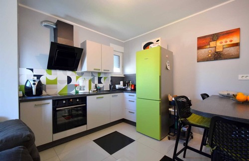 Njivice Apartment | Apartment Diva near the beach