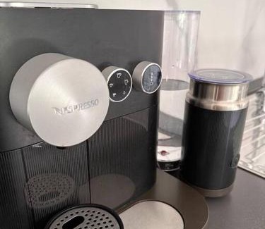 Albate Apartment | Apartment Dolce Vita- Free Parking