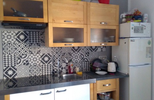 Villaggio degli Sposi Apartment | Apartment 'Dori 1' with Private Terrace, Private Garden and close to the city center