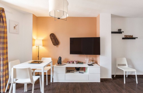 Murcia Apartment | Apartment "Dream" with Balcony & Wi-Fi