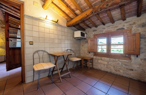 Conesa Apartment | Apartment 'El Clos 3' with Mountain Views, Private Terrace and Wi-Fi