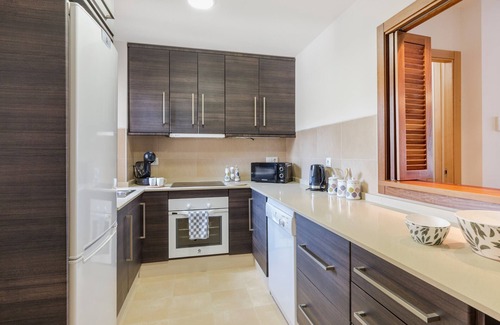 Fuente Alamo de Murcia Apartment | Apartment "El Oasis Martinica 8 1A" with Shared Pool, Wi-Fi and Air Conditioning