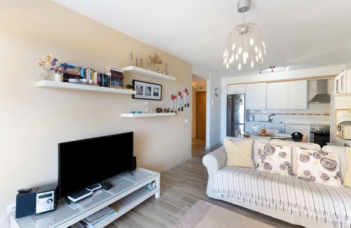 Tazacorte Apartment | Apartment 'Elegante' with Sea View, Balcony and Wi-Fi