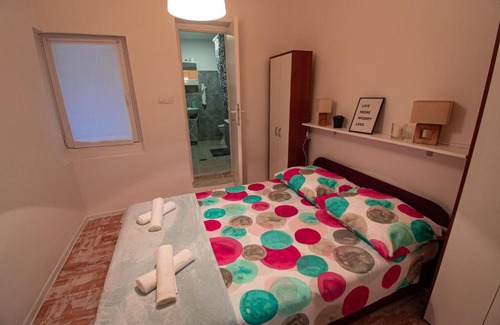 Cove Parja Apartment | Apartment Ema&Mila