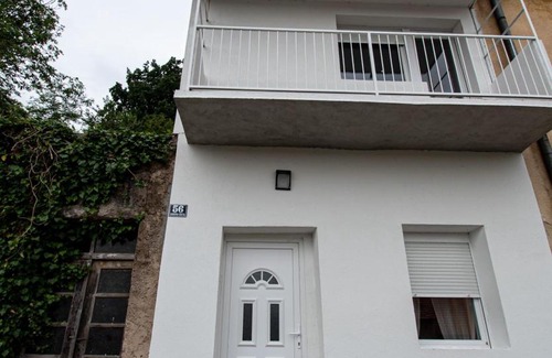Cove Parja Apartment | Apartment Ema&Mila