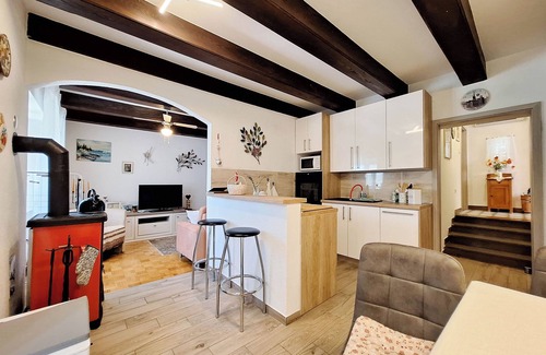 Povile Apartment | Apartment EMMA (113511-A1) - Povile
