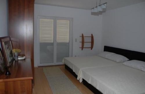 Povile Apartment | Apartment Enna unweit vom Meer