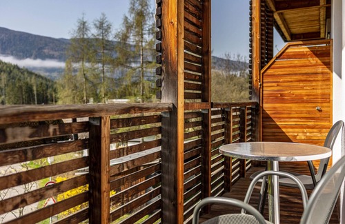 Pfalzen Apartment | Apartment 'Entspannung, Ruhe, Natur Pur' with Balcony and Wi-Fi