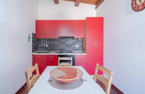 Pachino Apartment | Apartment 'Estremo Sud - Casa Vacanza Candy' with Sea View, Wi-Fi and Air Conditioning