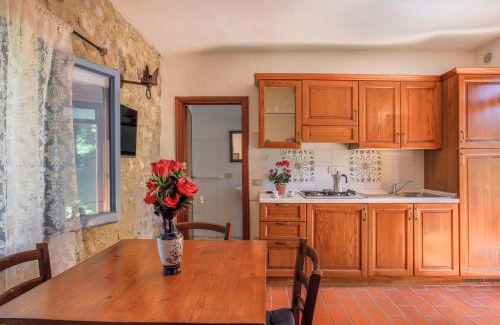 Monteriggioni Apartment | Apartment Fattoria Petraglia - Cedro by Interhome