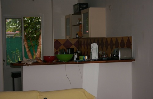 Bas du Fort Apartment | APARTMENT FEET IN THE WATER