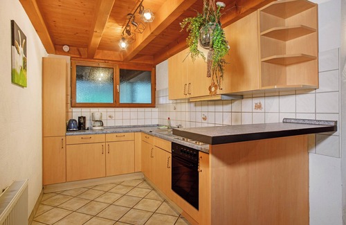 Waggershausen Apartment | Apartment 'Ferienwohnung 24' with Private Terrace and Private Garden