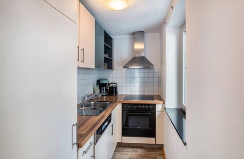 Bad Waldsee Apartment | Apartment 'Ferienwohnung 53' with Sea View and Wi-Fi