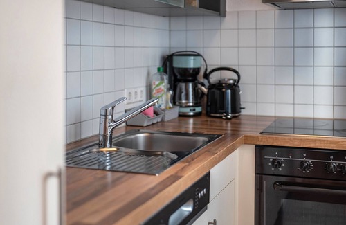 Bad Waldsee Apartment | Apartment 'Ferienwohnung 53' with Sea View and Wi-Fi