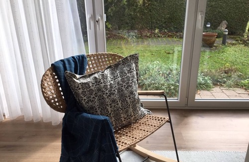 Winzingen Apartment | Apartment 'Ferienwohnung Madeleine' with Shared Terrace, Shared Garden and Wi-Fi