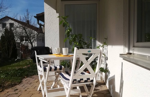 Winzingen Apartment | Apartment 'Ferienwohnung Madeleine' with Shared Terrace, Shared Garden and Wi-Fi