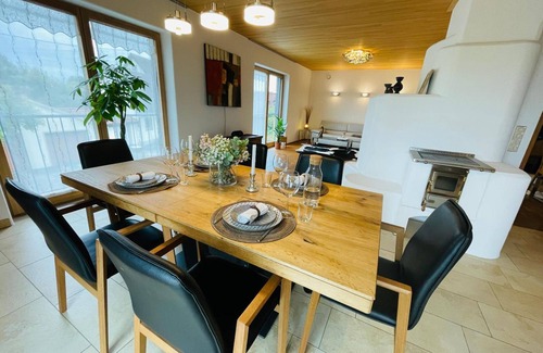 Penzing Apartment | Apartment 'Ferienwohnung Mit Herz Und Holz' with Balcony and Wi-Fi