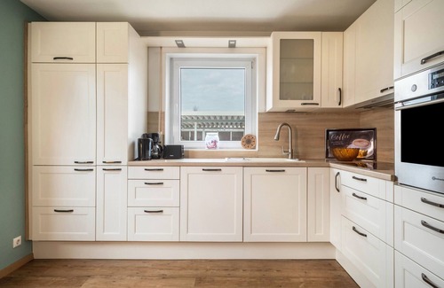 Lindau Apartment | Apartment 'Fewo Hotz Am Golfclub Lindau 2b' with Mountain View, Private Terrace and Wi-Fi