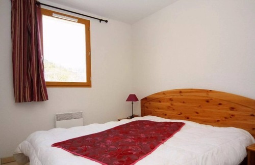 Montbrun-les-Bains Apartment | Apartment for 6 with terrace or balcony
