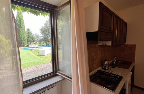 Castiglione del Lago Apartment | Apartment for 2 persons with pool and garden