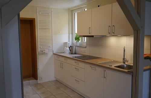 Lohme Apartment | Apartment for max. 6 people, large garden, Wi-Fi and parking for free