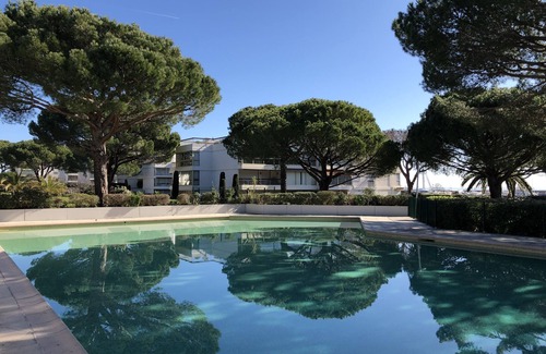 Mandelieu-la-Napoule Beach Apartment | Apartment in exceptional waterfront residence