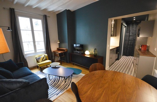 Latin Apartment | Apartment fully renovated Quartier Latin - 1 Bedroom - 1 Bathroom - Sleeps 3 -