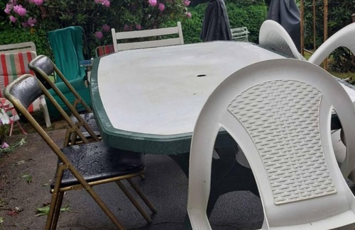 Bugeat Apartment | Apartment 'Gîte La Vigne Bugeat' with Shared Garden & Wi-Fi