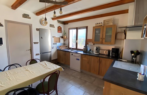 Pra Loup Apartment | Apartment 'Grand Chalet Jourdan 110 M²' with Mountain View, Private Terrace and Wi-Fi