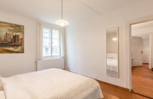 Horne Apartment | Apartment Gut Hörne-2 by Interhome