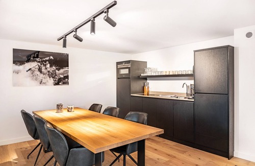 Berwang Apartment | Apartment 'Haus Berwang Bauernhaus' with Mountain View, Private Terrace and Wi-Fi