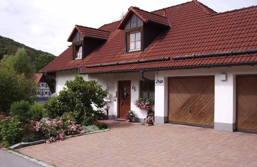 Hirschbach Apartment | Apartment "Helga" in Hirschbachtal