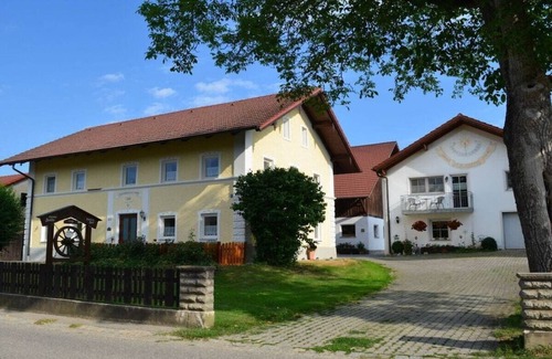 Bad Fuessing House | Apartment House Anita