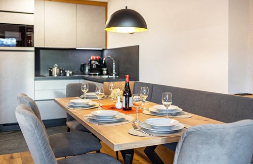 Acereto Apartment | Apartment 'Hubertus - Moosstock' with Mountain View, Private Terrace and Wi-Fi