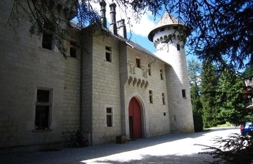 Serrieres-en-Chautagne House | Apartment in Serrières near French Alps Skiing
