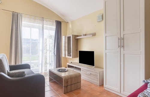 Loipersdorf bei Fuerstenfeld Apartment | Apartment in a renovated square courtyard in Bad Loipersdorf / Styria