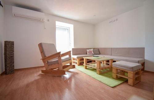 Centar Apartment | Apartment in a historical building in Debar Maalo