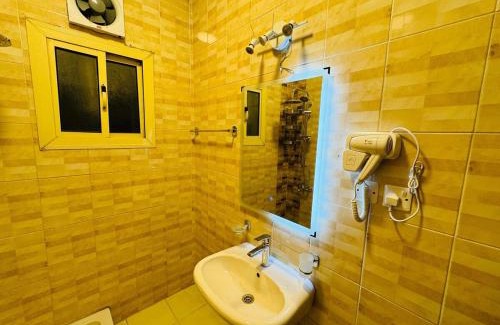 Al Faisaliyah Apartment | Apartment in Al Faisaliah شقة بغرفة نوم وصالة دخول ذاتي برمز سري