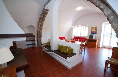 Giannella House | Apartment in an old Maremma farmhouse 250 meters from the Giannellal beach